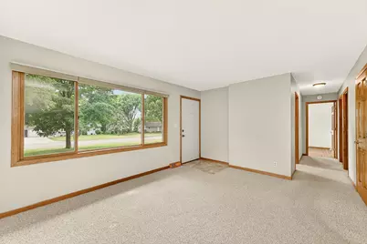 402 Strathmore Lane SE, Rochester, MN 55904 - Photo 7