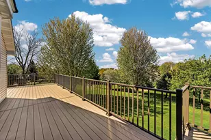 6012 Granite Dr NW, Rochester, MN 55901 - Photo 3