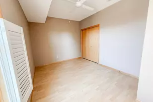 9201 Medicine Lake Rd, Golden Valley, MN 55427 - Photo 21