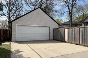 5601 Blaisdell Ave, Minneapolis, MN 55419 - Photo 23
