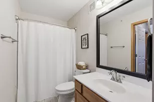 1249 Chateau Ave, Maplewood, MN 55109 - Photo 11