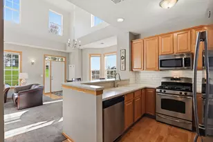 1249 Chateau Ave, Maplewood, MN 55109 - Photo 5