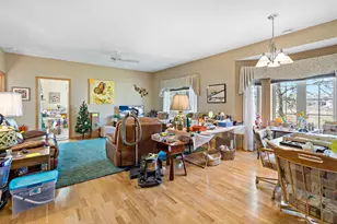 2325 Gresham Ave N, Oakdale, MN 55128 - Photo 33