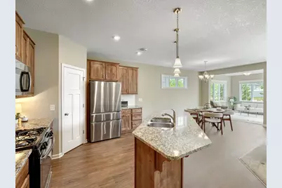 1085 Roselyn Drive, Victoria, MN 55386 - Photo 7