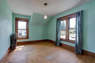 302 E Main St, Durand, WI 54736 - Photo 27