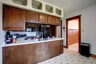 302 E Main St, Durand, WI 54736 - Photo 11