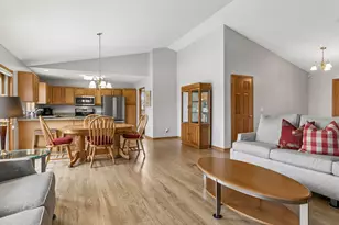 2409 Burl Oak Curve, Hudson, WI 54016 - Photo 7