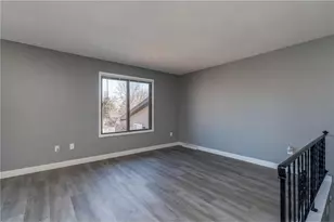 1105 S Valley St, New Ulm, MN 56073 - Photo 9