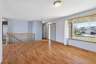 106 Summerfield Dr, Waverly, MN 55390 - Photo 5