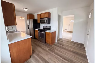 6319 Perry Avenue N, Brooklyn Center, MN 55429 - Photo 17