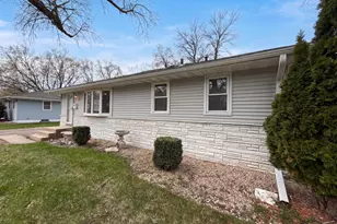 6319 Perry Ave N, Brooklyn Center, MN 55429 - Photo 21