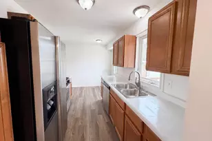6319 Perry Ave N, Brooklyn Center, MN 55429 - Photo 15