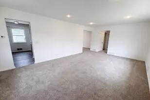 6319 Perry Ave N, Brooklyn Center, MN 55429 - Photo 3