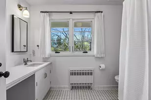 1300 Bracketts Point Rd, Wayzata, MN 55391 - Photo 73