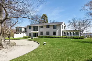 1300 Bracketts Point Rd, Wayzata, MN 55391 - Photo 5