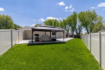 8220 208th Street W, Lakeville, MN 55044 - Photo 3