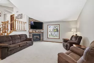8220 208th St W, Lakeville, MN 55044 - Photo 7