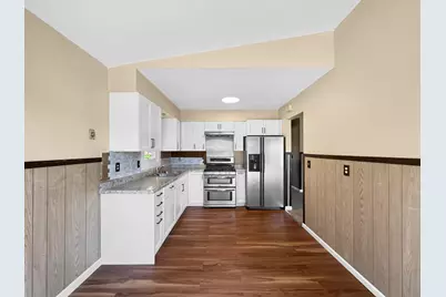 5125 77th Avenue N, Brooklyn Park, MN 55443 - Photo 5