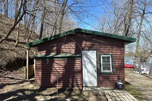 17436 Gary Trail, Faribault, MN 55021 - Photo 3