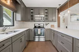 5640 Washburn Ave S, Minneapolis, MN 55410 - Photo 7