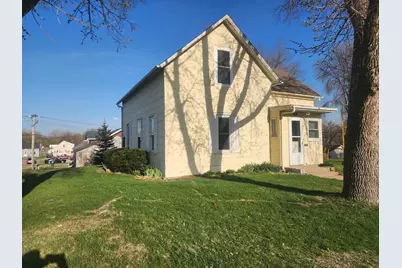 301 S Park Avenue, Springfield, MN 56087 - Photo 1