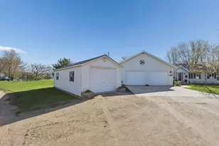 81990 558th St, Buffalo Lake, MN 55314 - Photo 31