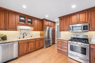 7553 Mariner Dr, Maple Grove, MN 55311 - Photo 3