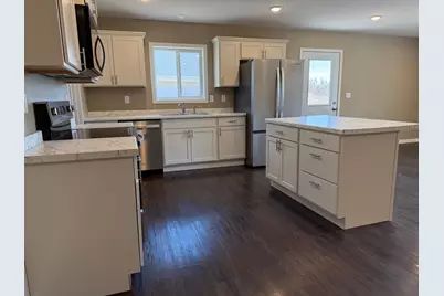 1516 Beartooth Ave SW, Bemidji, MN 56601 - Photo 9