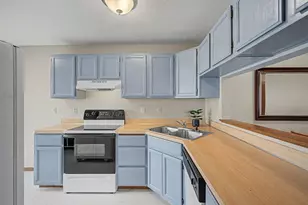 123 96th Ln NE, Blaine, MN 55434 - Photo 5