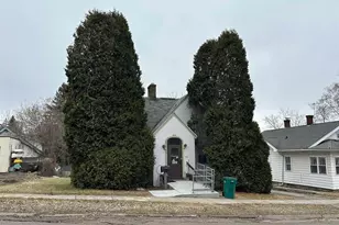 21 4th St, Cloquet, MN 55720 - Photo 1