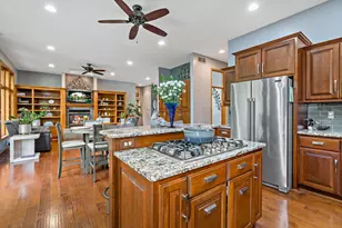 757 Stonebrooke Dr, Shakopee, MN 55379 - Photo 15