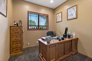 757 Stonebrooke Dr, Shakopee, MN 55379 - Photo 29