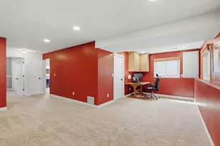8490 Knollwood Dr, Mounds View, MN 55112 - Photo 27