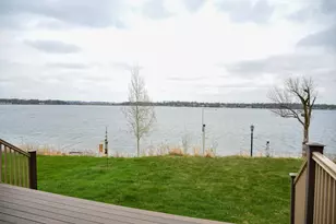 1532 S Shore Dr, Worthington, MN 56187 - Photo 3