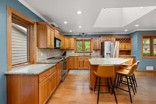 13412 Tudor Rd, Hopkins, MN 55305 - Photo 17