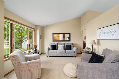 1409 Earle Way, Burnsville, MN 55306 - Photo 3
