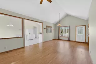 31770 Lakeview Dr, Lake City, MN 55041 - Photo 13