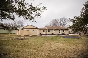 109 Ridge Rd, Morris, MN 56267 - Photo 3