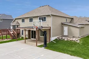 17377 80th Pl N, Maple Grove, MN 55311 - Photo 3