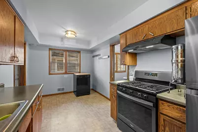 5116 Vincent Avenue N, Minneapolis, MN 55430 - Photo 11