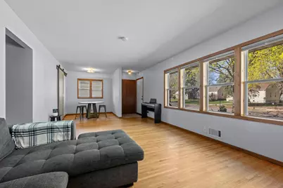 5116 Vincent Avenue N, Minneapolis, MN 55430 - Photo 5
