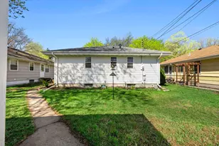 5116 Vincent Ave N, Minneapolis, MN 55430 - Photo 31
