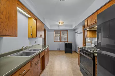 5116 Vincent Avenue N, Minneapolis, MN 55430 - Photo 9