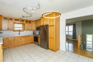 720 Zumbro Dr NW, Rochester, MN 55901 - Photo 9