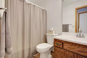 1827 County Rd E E, White Bear Lake, MN 55110 - Photo 11