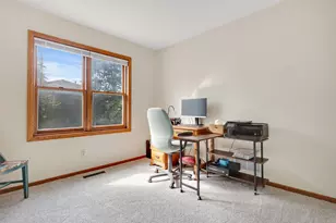 1827 County Rd E E, White Bear Lake, MN 55110 - Photo 17