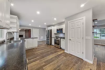 1110 Anderson Drive, Mankato, MN 56001 - Photo 11