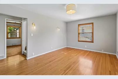 1041 36th Avenue NE, Minneapolis, MN 55418 - Photo 7