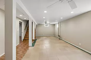 1041 36th Ave NE, Minneapolis, MN 55418 - Photo 23