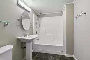 1041 36th Ave NE, Minneapolis, MN 55418 - Photo 27
